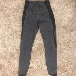 Lululemon Two-Toned Gray Leggings- Size 4